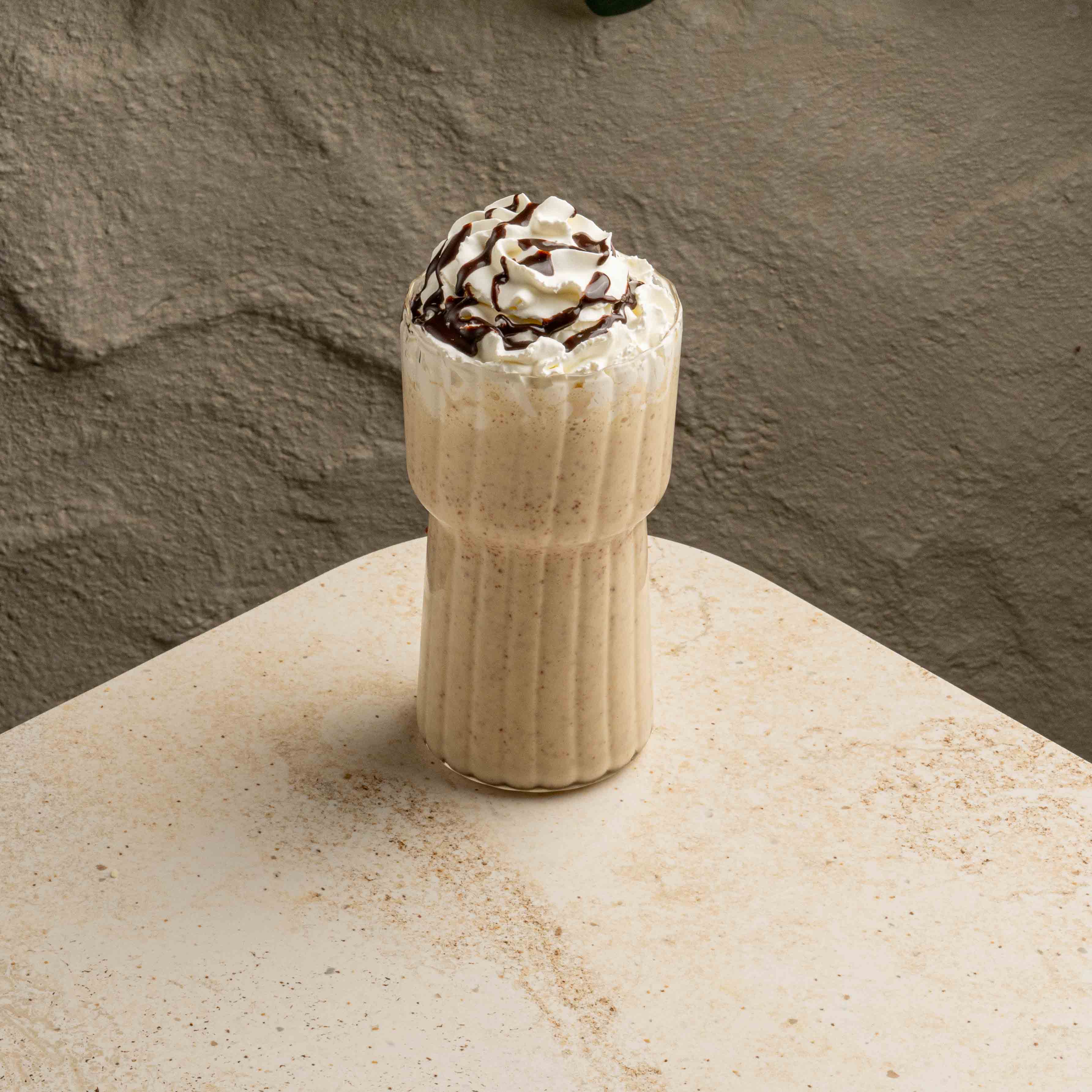 ميلك شيك جوز الهند الحلو