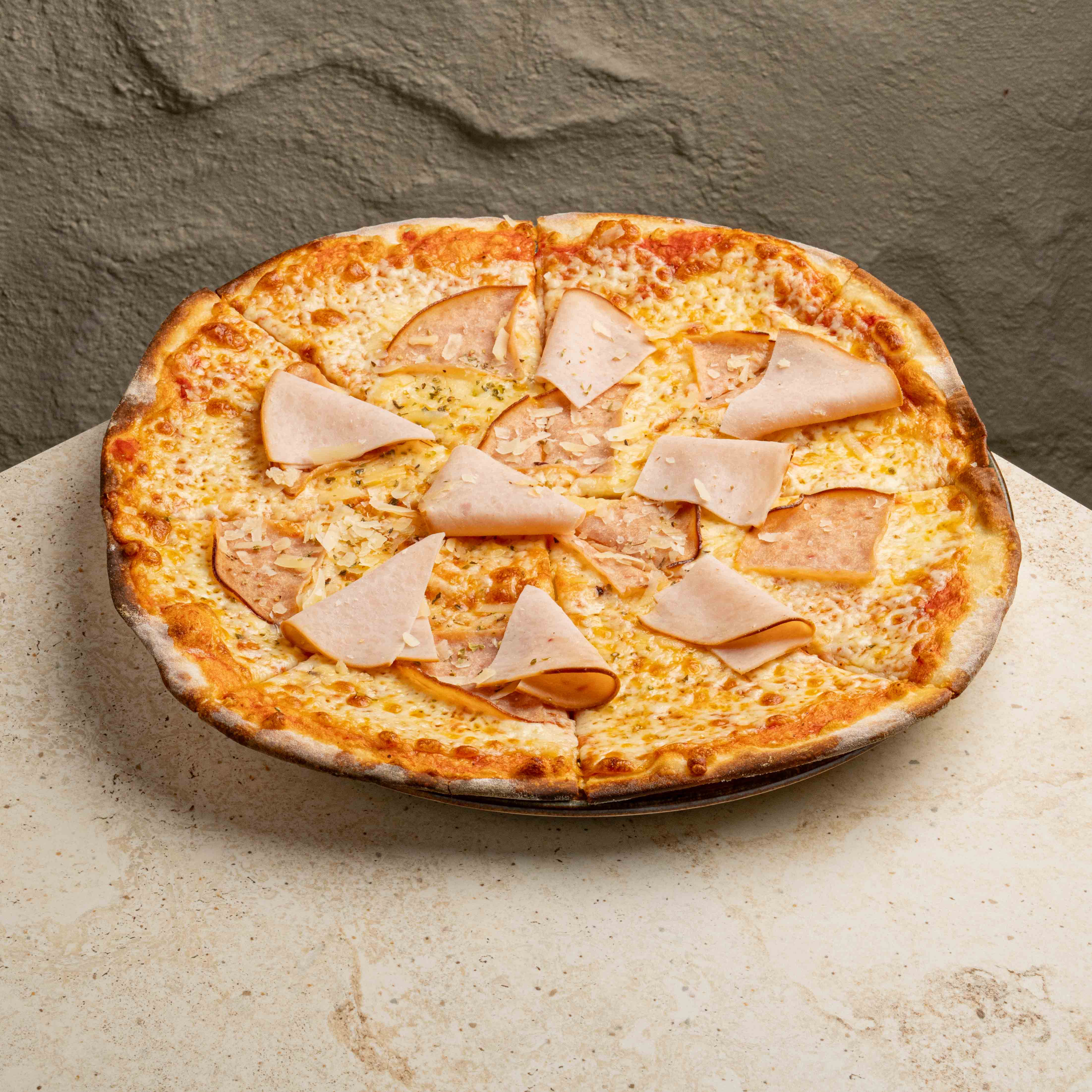 بيتزا تركي مدخن