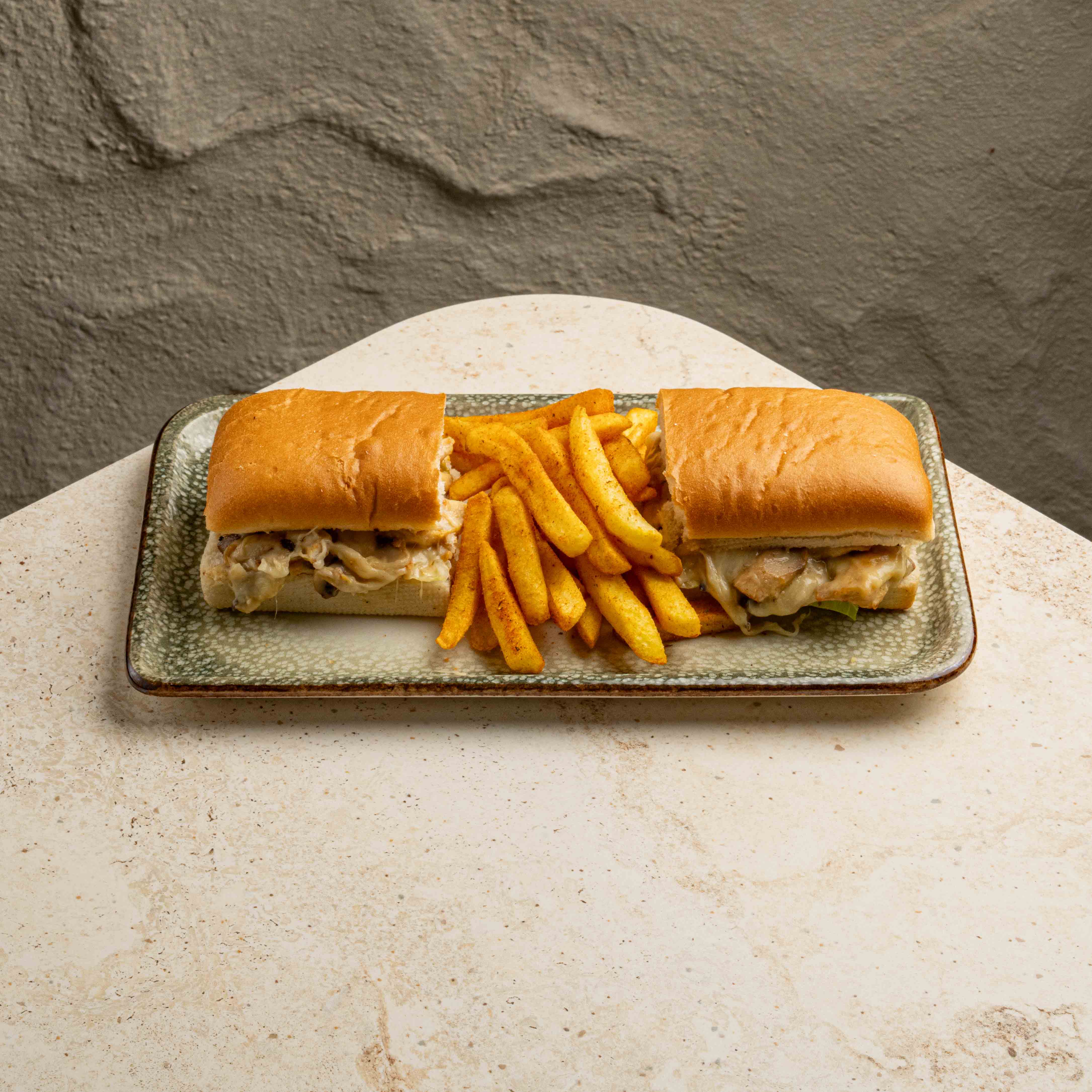 ساندويتش دجاج ألفريدو