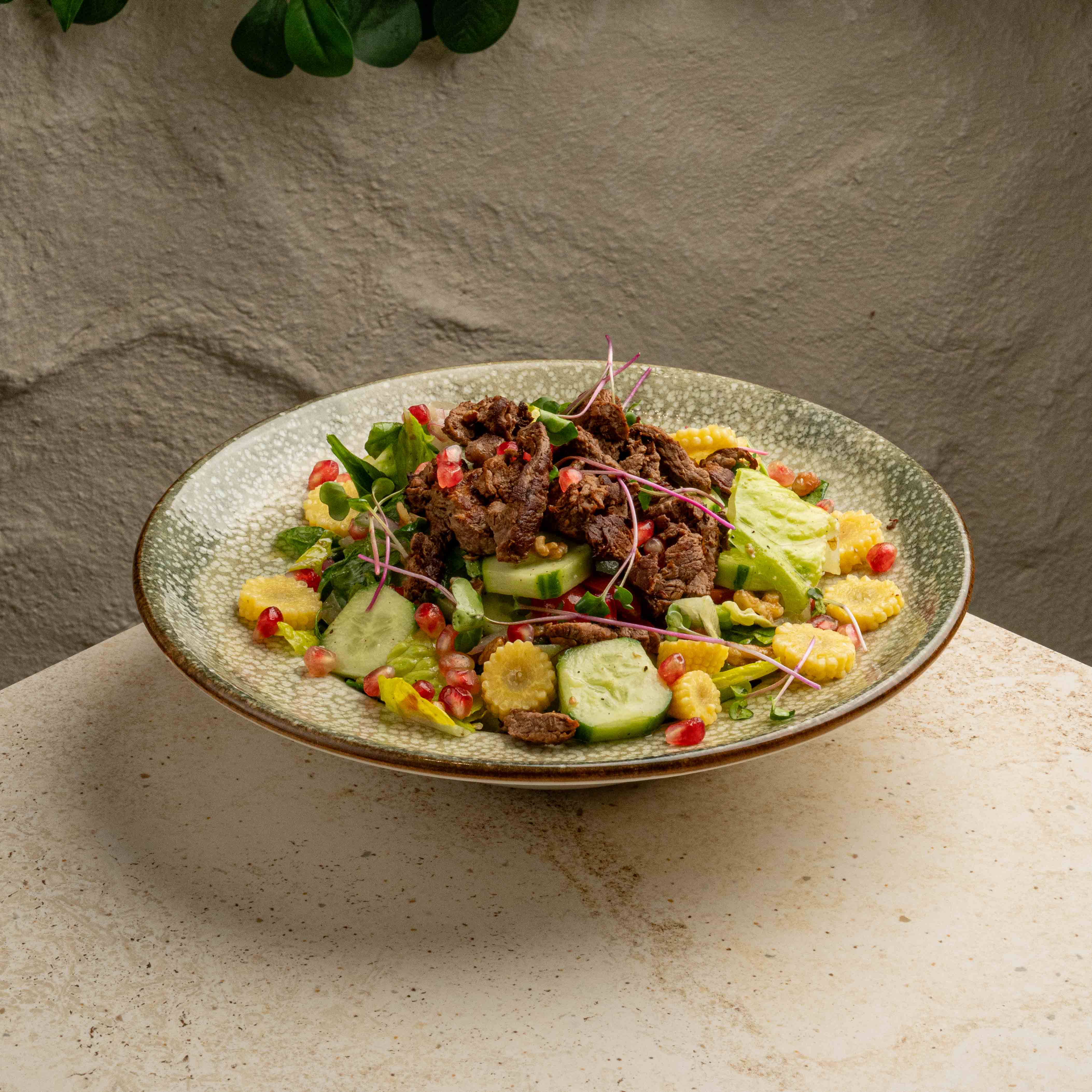 سلطة لحم بقر هاي لاند